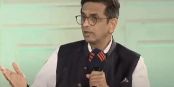 पूजा के लिए मेरे आवास पर पीएम के आने में कुछ भी गलत नहीं: सीजेआई चंद्रचूड़