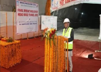 नेपाल के प्रधानमंत्री ने अरुण-3 जलविद्युत परियोजना की हेड रेस टनल का उद्घाटन किया