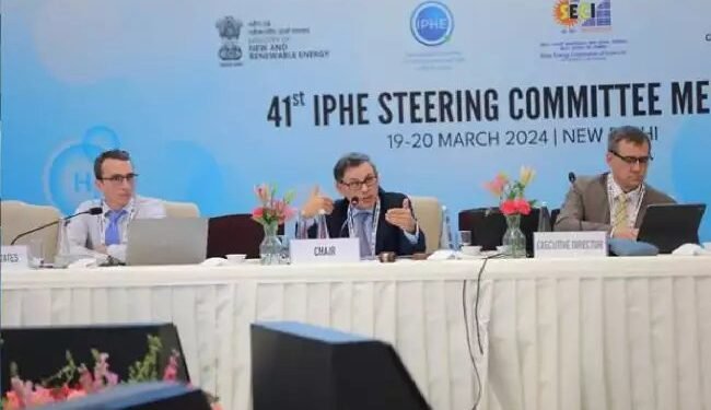 41वीं संचालन समिति ने ग्रीन हाइड्रोजन के उपयोग के बारे में विचार-विमर्श किया