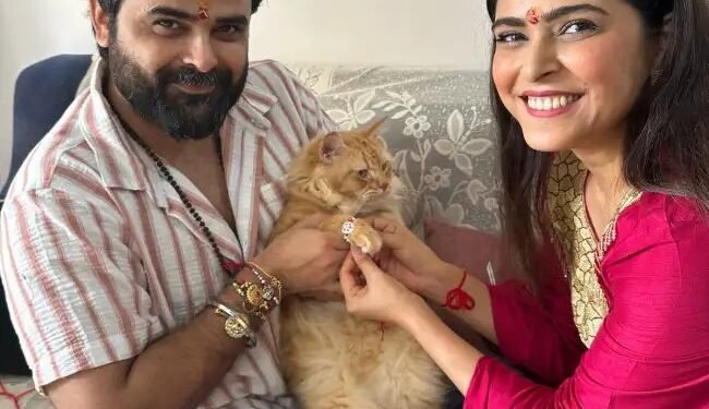 “तेहरान” की तैयारी में व्यस्त मधुरिमा तुली ने मनाया भाई-बहन के मधुर रिश्ते का पर्व