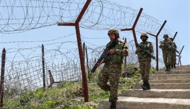 पुंछ में LoC के पास घुसपैठ नाकाम: सेना ने दो आतंकियों को मार गिराया, ऑपरेशन ‘शिवशक्ति’ सफल