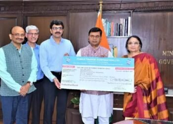 पीएफसी ने भारत सरकार को 2,033 करोड़ रुपये के अंतरिम लाभांश का भुगतान किया