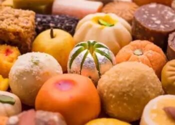 दिवाली से पहली डेयरी मंत्री ने पनीर और मिठाई को लेकर कही ये बड़ी बात, पढ़ें पूरी खबर.