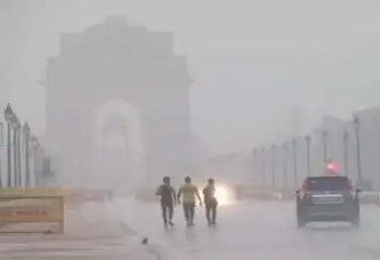 इन राज्यों में बारिश की शुरुआत, दिल्ली में घना कोहरा, जानें क्या है मौसम अपडेट?
