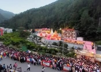 उत्तराखंड: कैंची धाम में दर्शन के लिए जा रहे श्रद्धालुओं को जाम से मिलेगी राहत, 26 मार्च से शटल सेवा शुरु