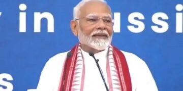 मुंबई रूट की 10 ट्रेनें हुईं निरस्त