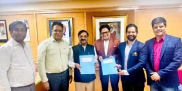 ड्रोन डेस्टिनेशन ने 30 लाख एकड़ में कृषि उत्पादों के छिड़काव के लिए इफको से साझेदारी