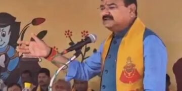 UP के गन्ना विकास मंत्री ने गौशाला को लेकर किया ये दावा, किसानों को लगाई फटकार!