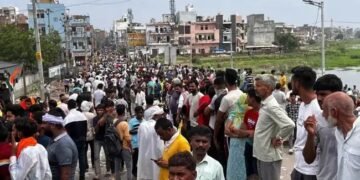 क्यों चल रहा दिल्ली के इस इलाके में बुलडोजर, सड़कों पर उतरे लोग, भारी पुलिसबल तैनात