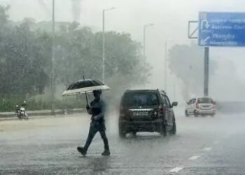 इस हफ्ते होगी जमकर बारिश! दिल्ली एनसीआर में गिर सकता है तापमान
