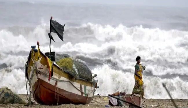 बंगाल की इस खाड़ी से टकराएगा मॉनसून,102km प्रति घंटे की रफ्तार से चलेगी हवाएं