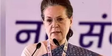 सोनिया गांधी का मोदी सरकार पर बड़ा हमला, कहा- संविधान बदलने…’