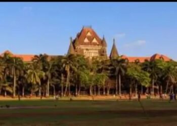 वीवीआईपी लोगों के लिए सड़के खाली तो सामान्य लोगों के लिए क्यों नहीं?