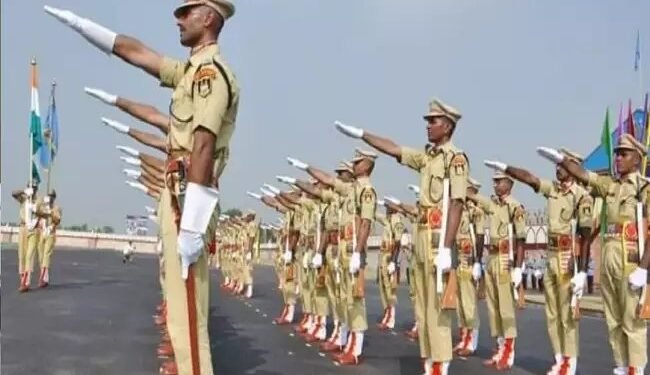 सरकार की बड़ी पहल : देशभर में CAPFs कांस्टेबल परीक्षा क्षेत्रीय भाषाओँ में आयोजित होगी