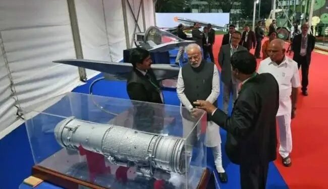 भारत के डिफेंस एक्सपोर्ट ने दर्ज की 30 गुना बढ़ोतरी, PM Modi ने बताया आगे का प्लान