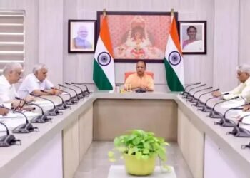 बाढ़ प्रभावित इलाकों के लिए CM योगी के निर्देश, 24 घंटे में किसानों को मिले मुआवजा