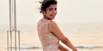 मशहूर RJ और सोशल मीडिया इन्फ्लुएंसर सिमरन सिंह ने किया सुसाइड, फंदे से लटका मिला शव