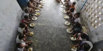 ठाणे के स्कूल में मिड-डे मील खाने से 45 बच्चे अस्पताल में भर्ती
