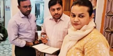बाड़मेर में आई IAS टीना डाबी, दफ्तरों और सड़कों पर एक्शन!