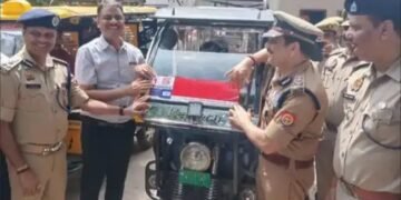 वाराणसी में QR-कोड और रूटवार चलेंगे ई-रिक्शा