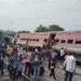 गोडा ट्रेन हादसा: पटरी से उतरे ट्रेन के डिब्बे, प्रशासन को सीएम योगी के सख्त निर्देश
