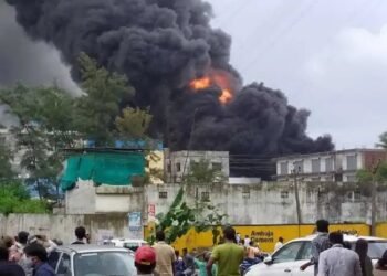 ठाणे की फैक्ट्री में भीषण धमाका, 9 की मौत कई घायल, हादसे का वीडियो वायरल