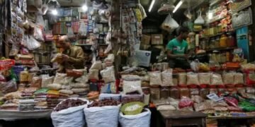 खाद्य पदार्थों की ऊंची कीमतों के कारण सीपीआई मुद्रास्फीति बढ़कर नौ महीने के उच्चतम