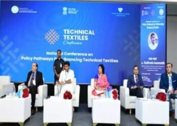 आंध्र प्रदेश के कपड़ा उद्योग से भारत टेक्स 2024 में सक्रिय रूप से भाग लेने का आग्रह