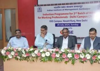 आईआईएम संबलपुर के दिल्ली कैम्पस में वर्किंग प्रोफेशनल्स के एमबीए बैच की शुरुआत