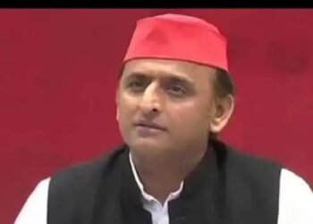 बगावत करने वाले विधायकों की घर वापसी के मूड में नहीं है अखिलेश यादव