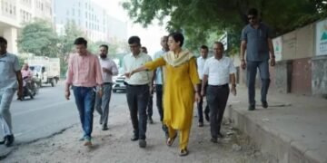 दिवाली तक दिल्ली होगी गड्ढामुक्त, AAP की पूरी कैबिनेट ने किया निरीक्षण
