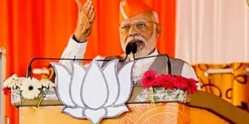 झारखंड: पीएम मोदी का वार, कहा– कांग्रेस सरकार आतंकी हमले को लेकर दुनियाभर में रोती थी