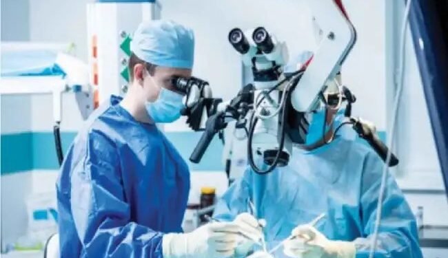 जटिल ब्रेन ट्यूमर सर्जरी होगी आसान, टाटा मेमोरियल सेंटर को मिला नया उपकरण