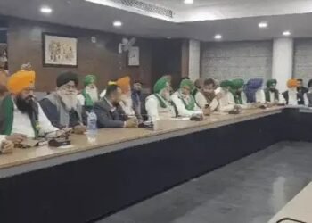 चंडीगढ़ बैठक में क्या हुई बात?, पंधेर ने कहा, “SKM के प्रस्ताव पर विचार करेंगे”