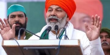 खनौरी बॉर्डर से केंद्र को ललकार! किसान महापंचायत में बोले राकेश टिकैत