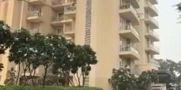 दिवाली के बाद बढ़ा प्रदूषण तो सोसाइटी में हुई ‘आर्टिफिशियल रेन’, पढ़ें पूरी खबर..