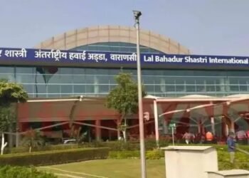 बच्चा चुराकर ले जा रही महिला वाराणसी एयरपोर्ट से गिरफ्तार
