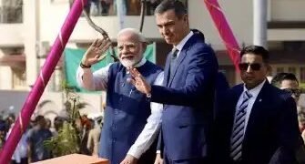 स्पेनिश प्रधानमंत्री के साथ पीएम मोदी ने किया टाटा एयरक्राफ्ट कॉम्प्लेक्स का उद्घाटन!