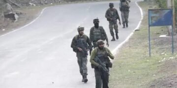 राजौरी में फिर सेना के शिविर पर गोलीबारी, एक आतंकी ढेर, सर्च ऑपरेशन जारी