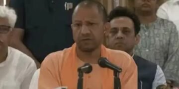 हाथरस हादसे को लेकर सीएम योगी ने जताई साजिश की आशंका