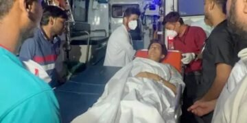 4 दिन की भूख हड़ताल के बाद 36 पर आया आतिशी का शुगर लेवल, ICU वार्ड में भर्ती