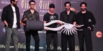 शाहरुख खान करेंगे IIFA Award Show को होस्ट, ऑडियंस पर किया तंज, जानें कब होगा आयोजन?