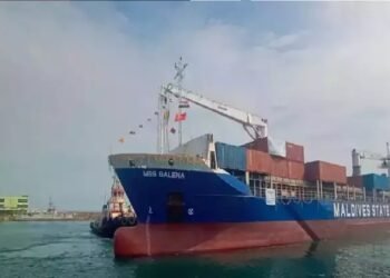 केन्द्रीय मंत्री ने माइया बंदरगाह से पहले प्रायोगिक मालवाहक जहाजों को हरी झंडी दिखाई