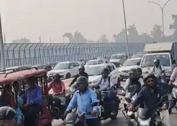दिल्ली की यमुना में शव मिलने से हड़कंप, लगा लंबा जाम, जानें क्या है मामला?