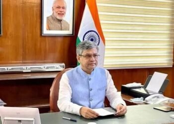 वेटिंग टिकट तो स्टेशन पर नहीं होगी एंट्री! रेलवे का बड़ा फैसला, होंगे ये नए बदलाव