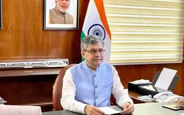 वेटिंग टिकट तो स्टेशन पर नहीं होगी एंट्री! रेलवे का बड़ा फैसला, होंगे ये नए बदलाव