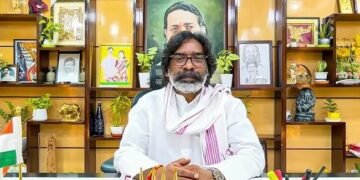 झारखंड चुनाव से पहले JMM चीफ हेमंत सोरेन ने लगाए बीजेपी पर आरोप, कहा- EC कठपुतली है