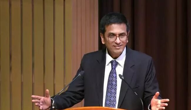 HC के 17 जजों की CJI को चिठ्टी, निजी लाभ और राजनीतिक जाल से बचें….’