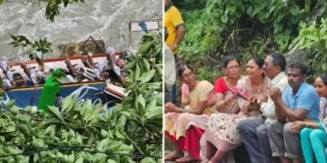 नेपाल बस हादसे में बढ़ी मरने वालों की संख्या, वायुसेना विमान से आएंगे शव