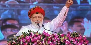यूपी की रैली से पीएम मोदी ने साधा तेजस्वी- अखिलेश पर निशाना, पूछे ये सवाल